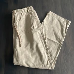 Women’s Croft & Barrow Utility Pants Size 10 Beige Color Elastic Waist